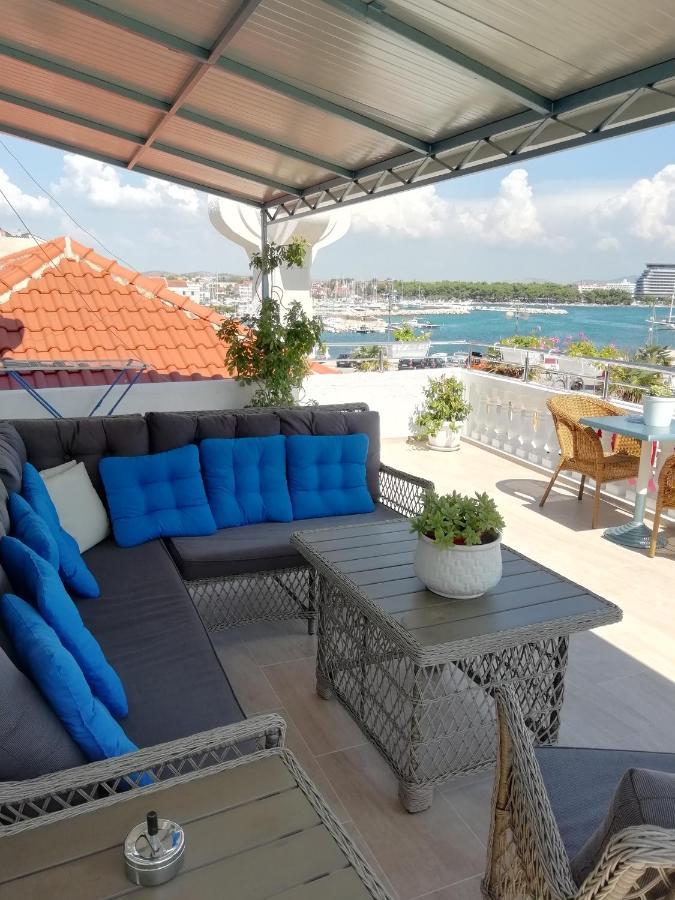 Apartman Zana Vodice Esterno foto