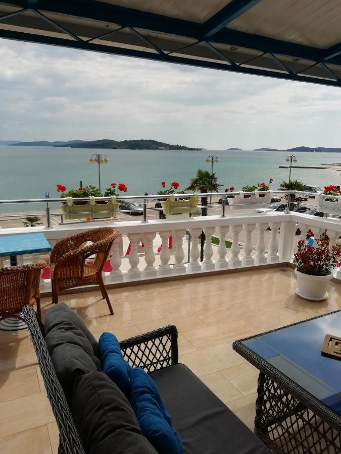 Apartman Zana Vodice Esterno foto