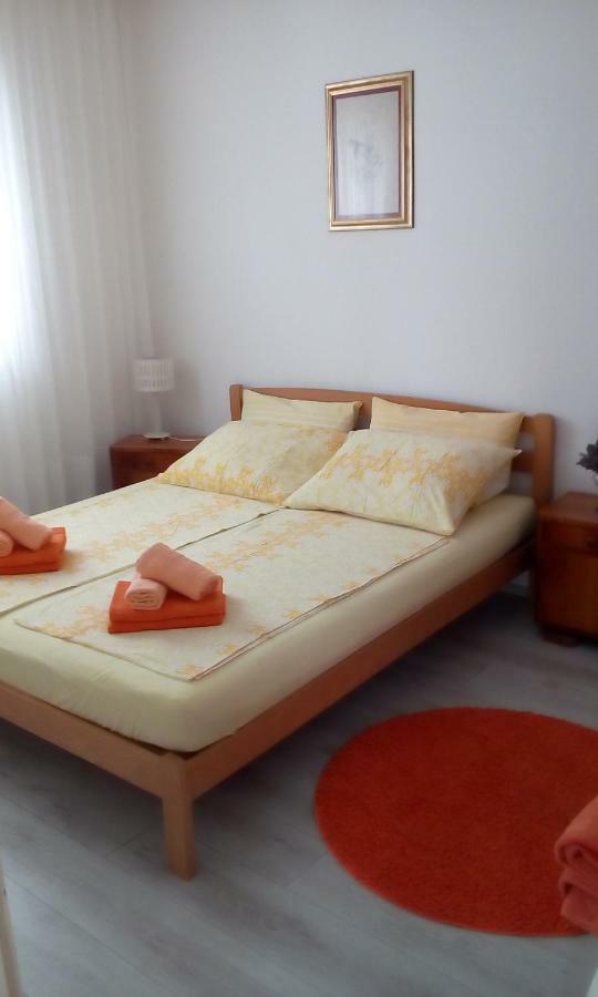 Apartman Zana Vodice Esterno foto