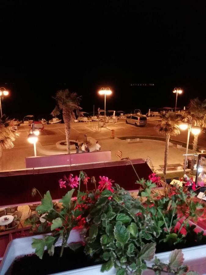 Apartman Zana Vodice Esterno foto